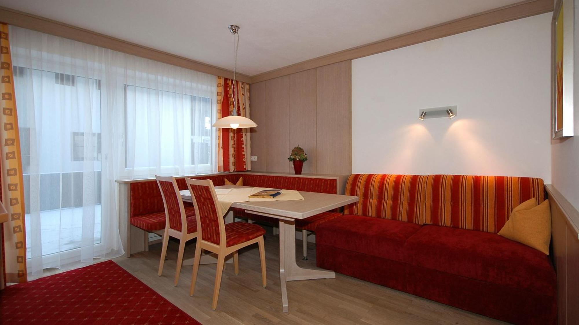 Appart & Hotel Garni Villa Knauer Mayrhofen Exterior photo