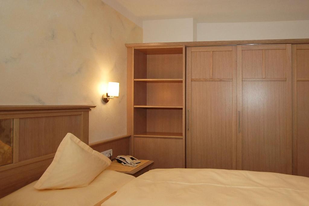 Appart & Hotel Garni Villa Knauer Mayrhofen Room photo