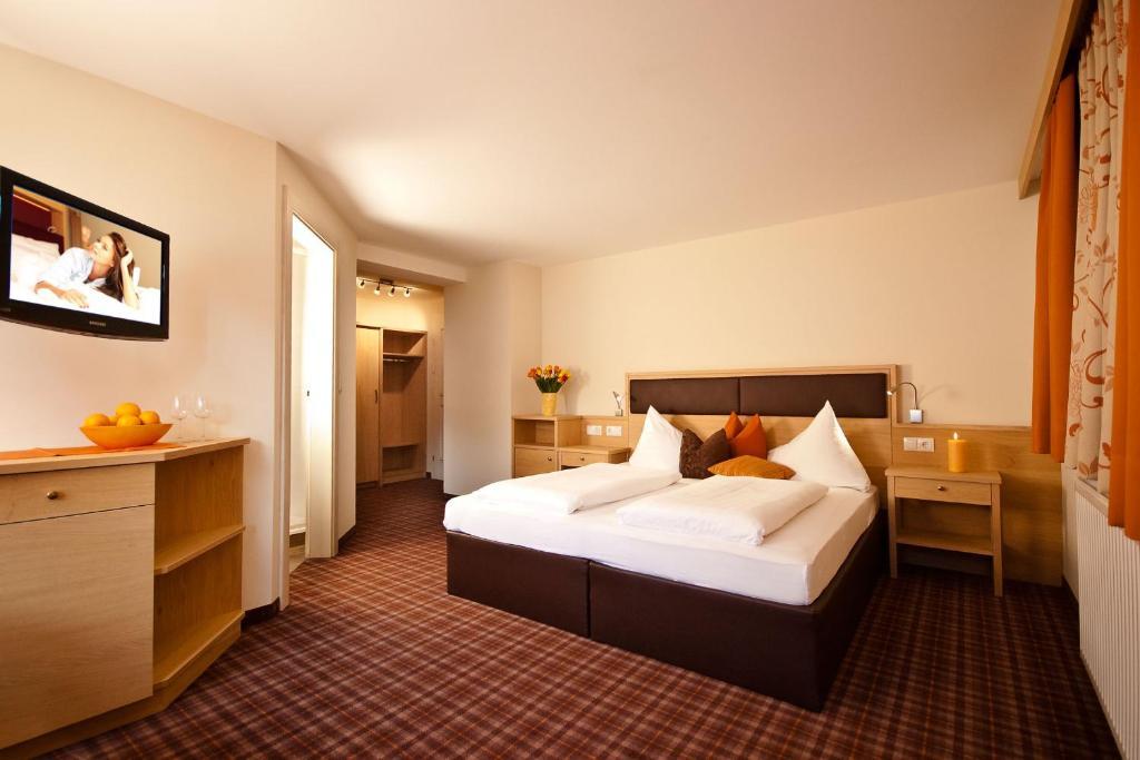Appart & Hotel Garni Villa Knauer Mayrhofen Room photo